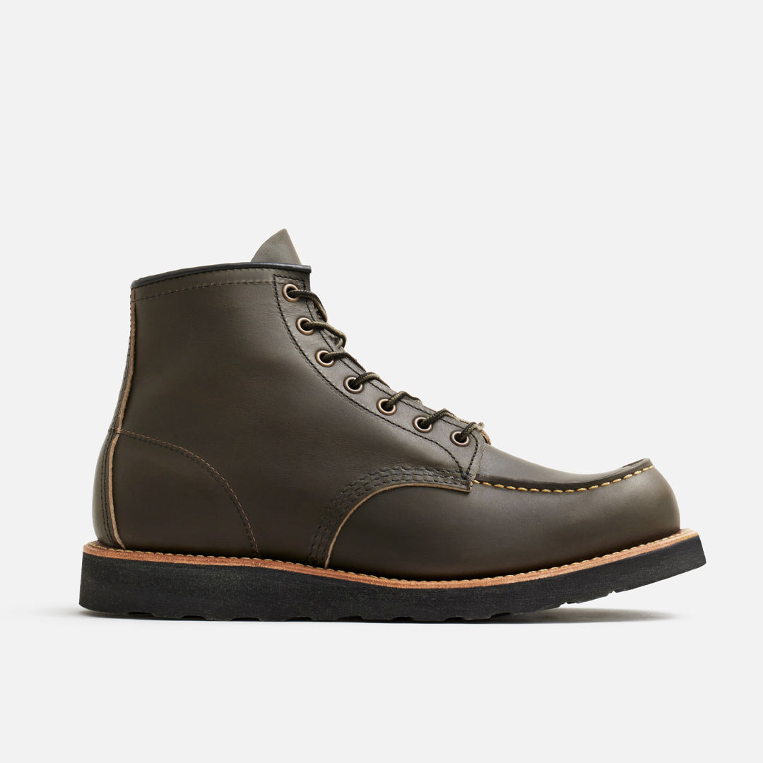 Classic Moc Toe Boots 8828 - Alpine Portage - Image 3